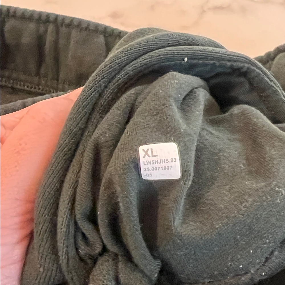 Lululemon Scuba Mid-Rise Oversized Jogger *Regular - Picture 4 of 4